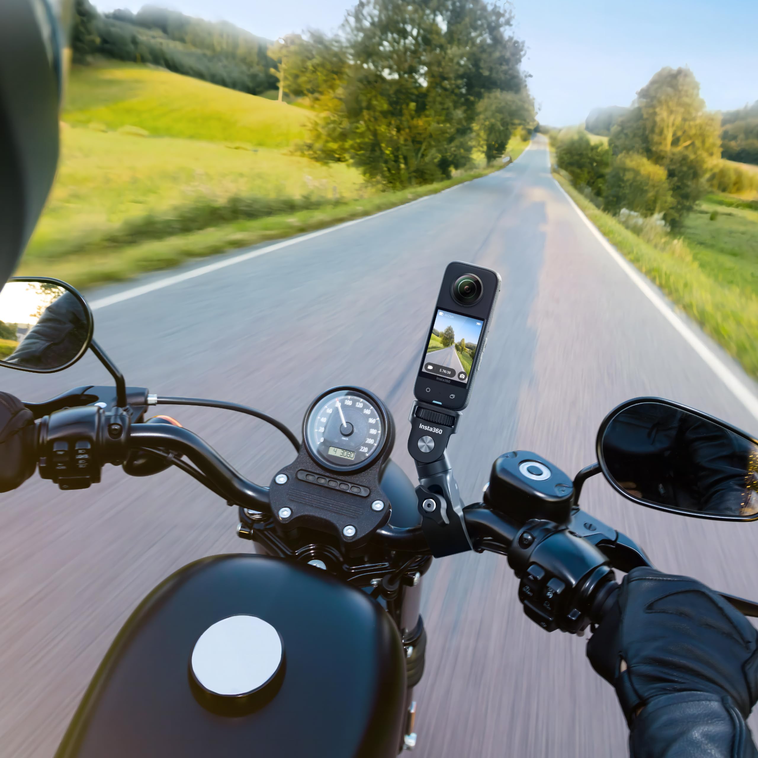 insta360-support-pince-robuste-pince-universelle-sans-rotule image 4