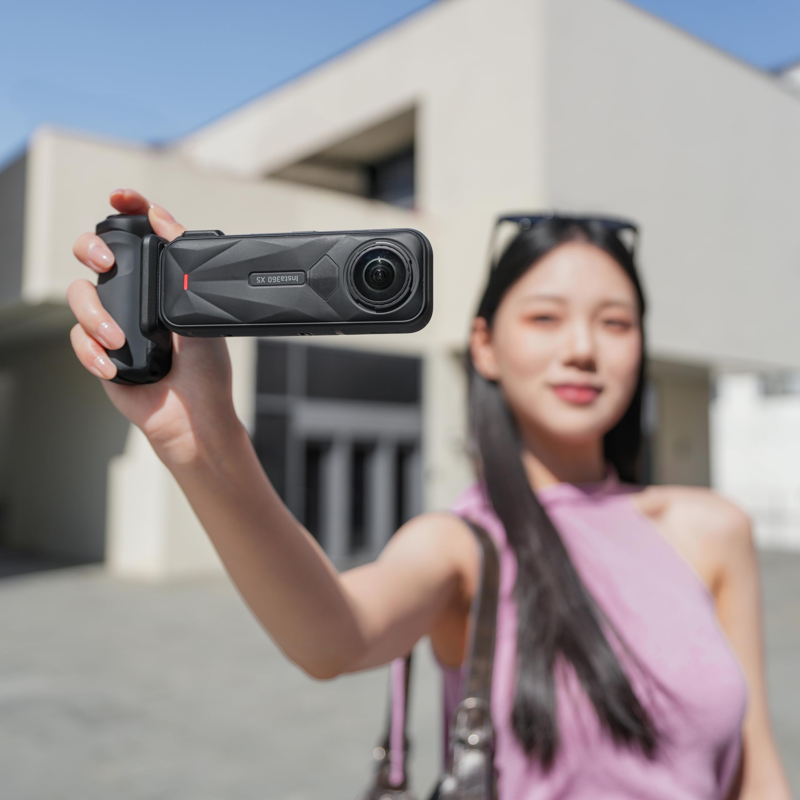 insta360-x5-grip-photo-noir-poign-e-photo-cin-ma-2-35-1 image 8